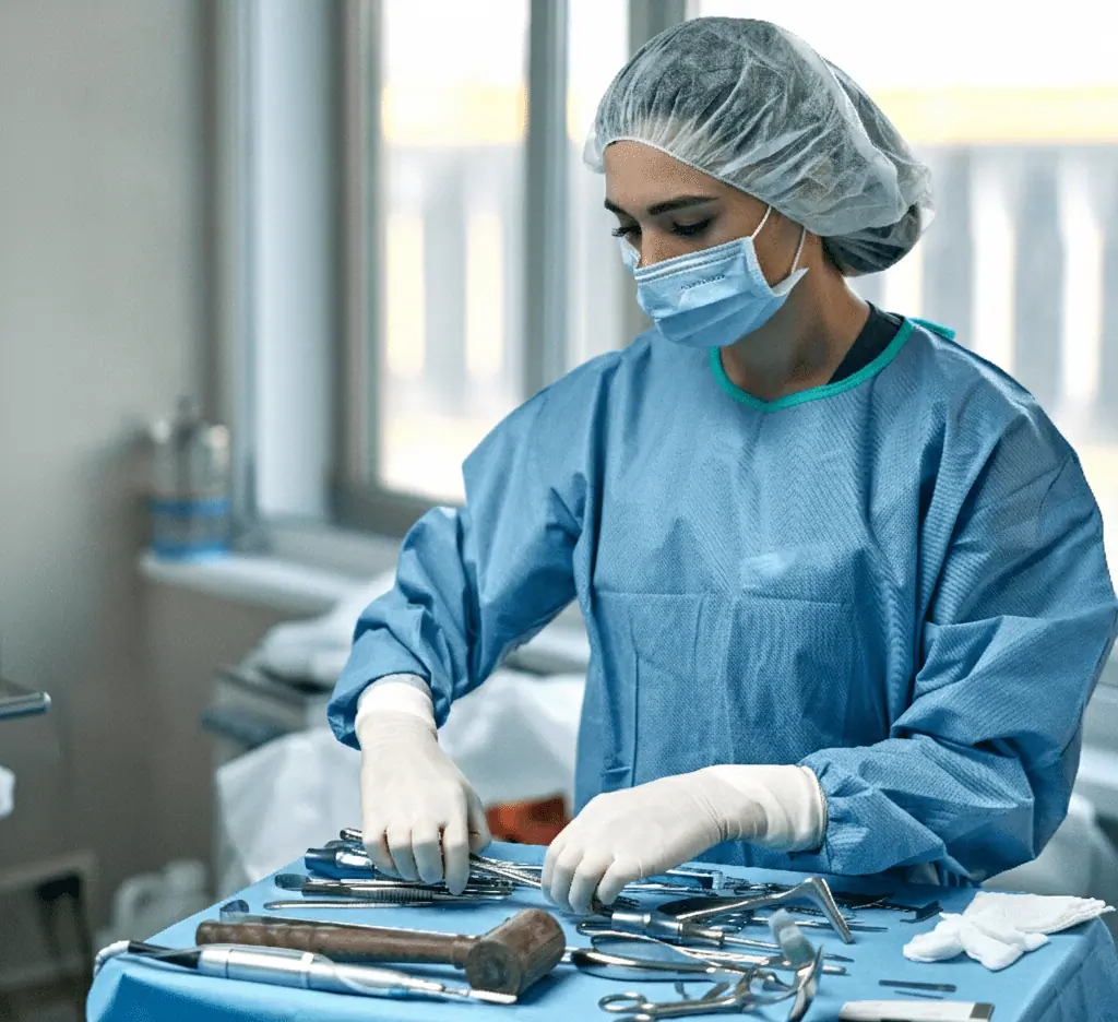 Surgical Technologist